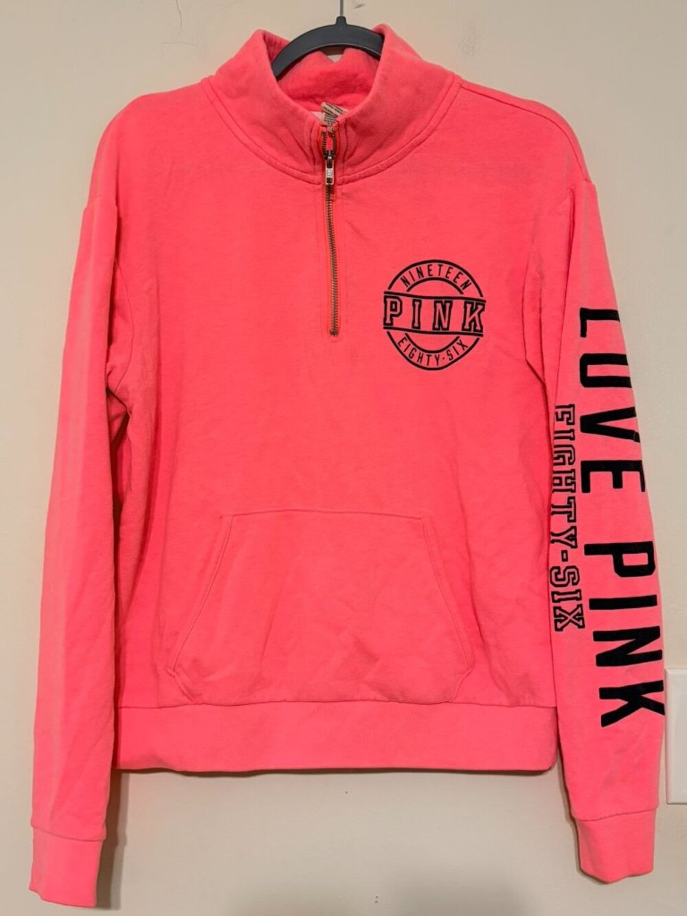 VS PINK Victoria's Secret Love Pink Spell Out Hot Pink Hoodie Oversized Small